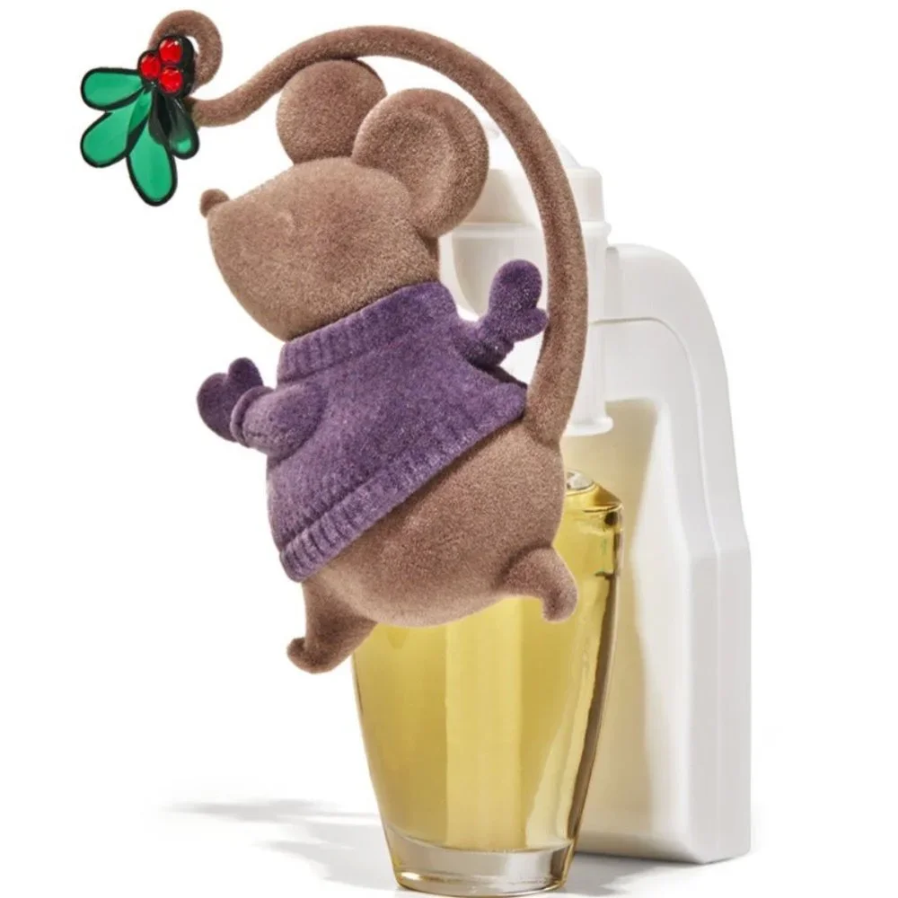 Bath & Body Works Mistletoe Mouse Wallflowers Fragrance Plug-In